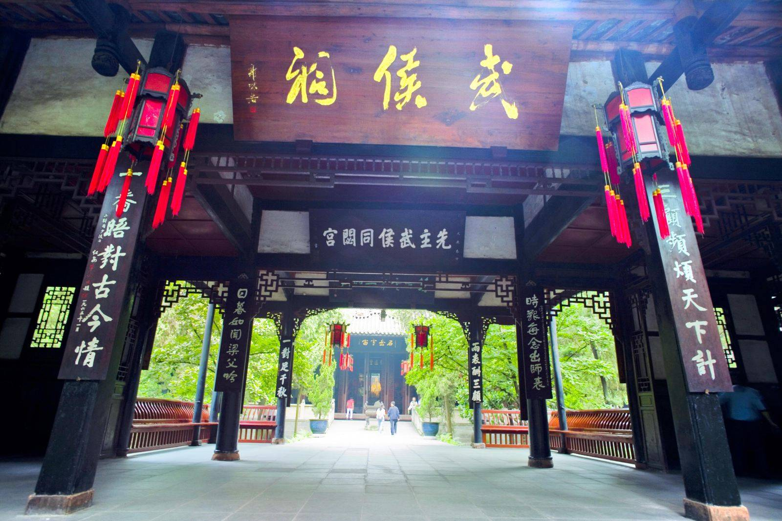 �����;ƣ����������塷������Ƕ����������ļ���