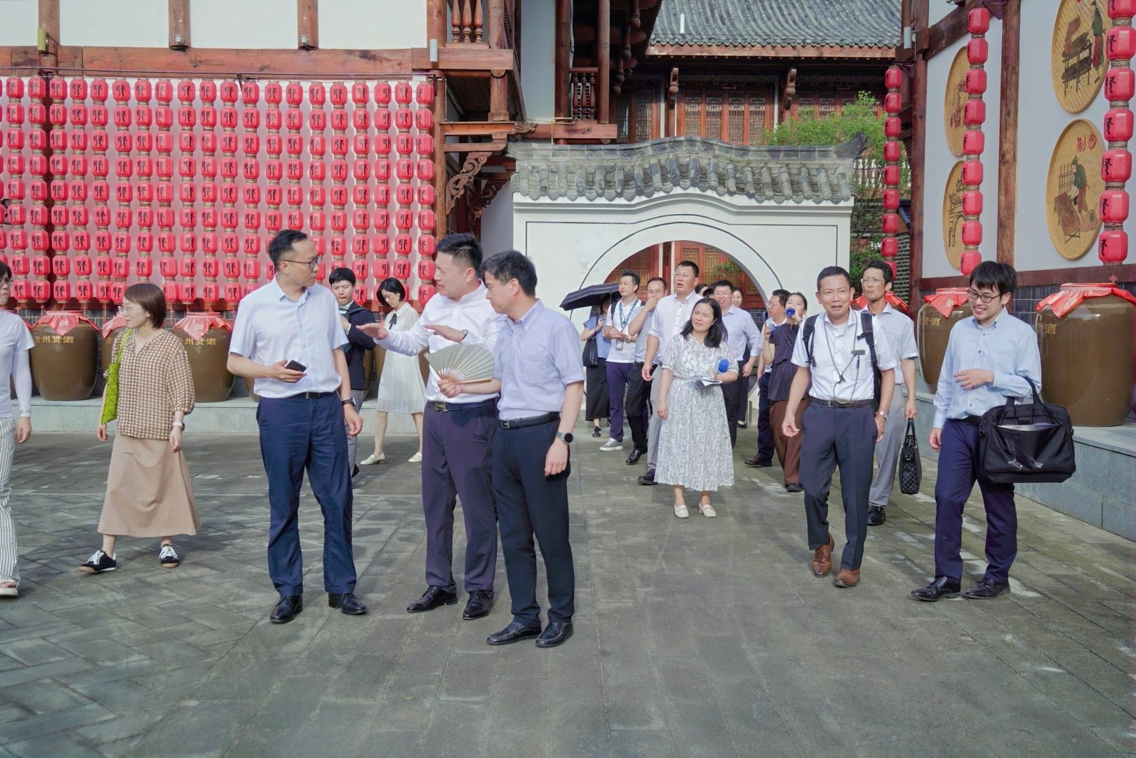 �ձ���������ȿ�������;ƣ���ӹ�����뽴����ʿ�ɼ��ٹ��ʻ�����